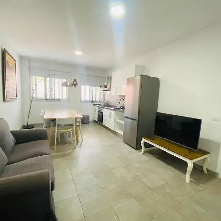 Ek Five Family Apartment *